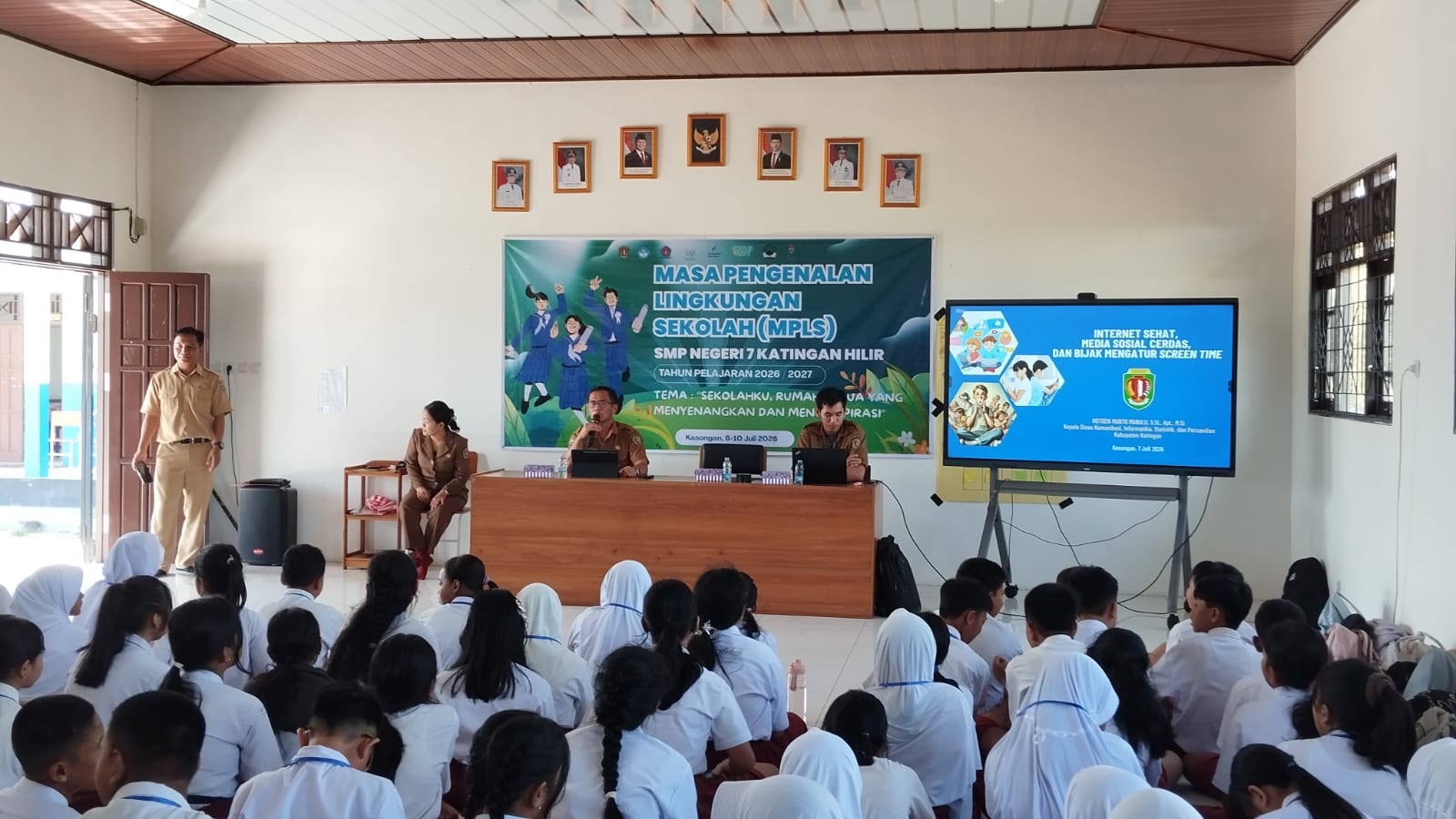 DISKOMINFOSTANDI KATINGAN EDUKASI PELAJAR SMPN 7 KATINGAN HILIR TENTANG INTERNET SEHAT DAN BIJAK BERMEDIA SOSIAL